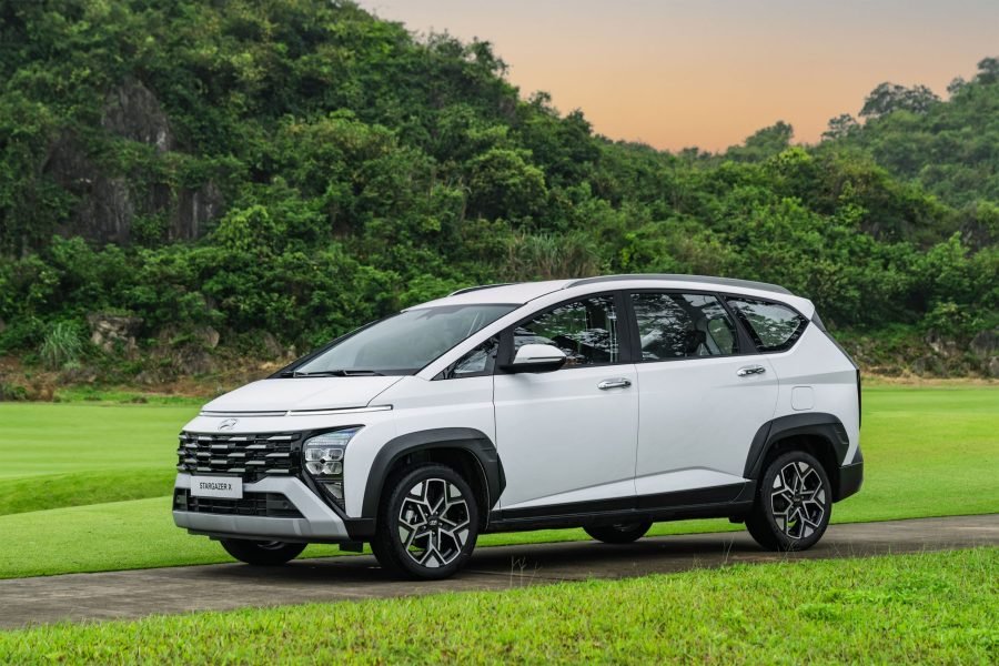 Hyundai Stargazer X 2026: Giá lăn bánh, Thông tin Xe & Ưu đãi tháng 06/2026