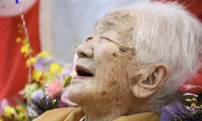 08-1780925255-giai-ma-bua-an-cua-nhung-nguoi-hon-100-tuoi-bi-quyet-truong-tho-nam-o-dau