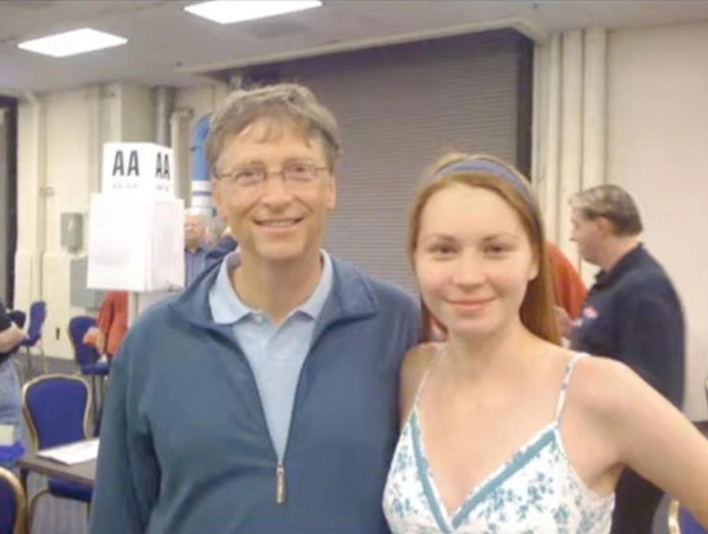 10-1781060920-bill-gates-dieu-tran-ve-moi-quan-he-bi-an-voi-ty-phu-au-dam-epstein