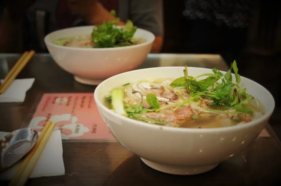 10-1781061607-an-pho-sai-cach-co-the-khien-mo-mau-tang-cao-can-nang-kho-kiem-soat
