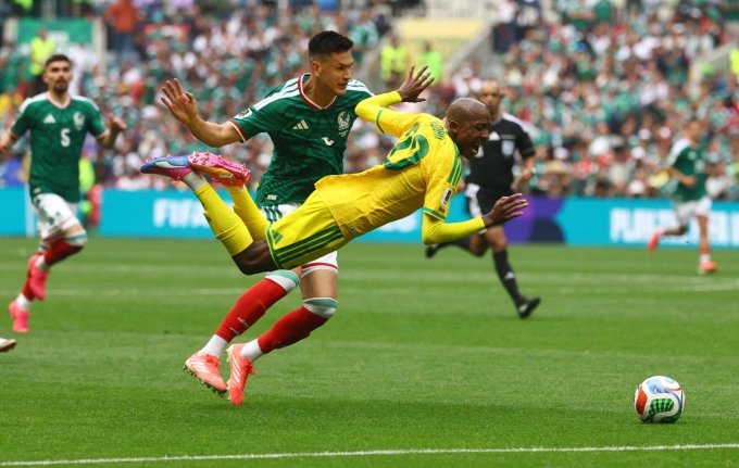 12-1781223127-mua-the-do-che-mo-chien-thang-cua-mexico-ngay-khai-mac-world-cup