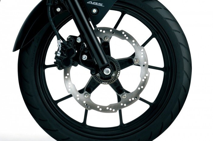 suzuki-gsx-s150-6