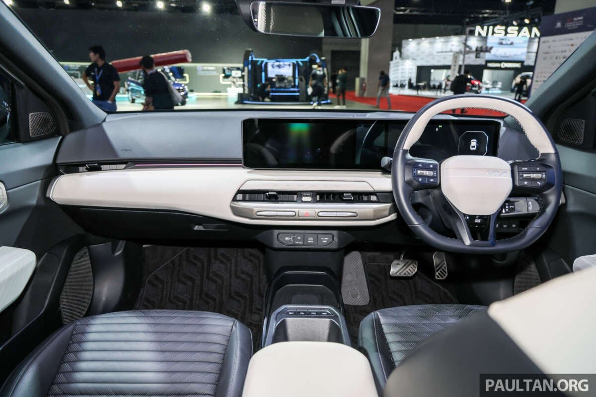 2026-KLIMS-KIA-EV4-11