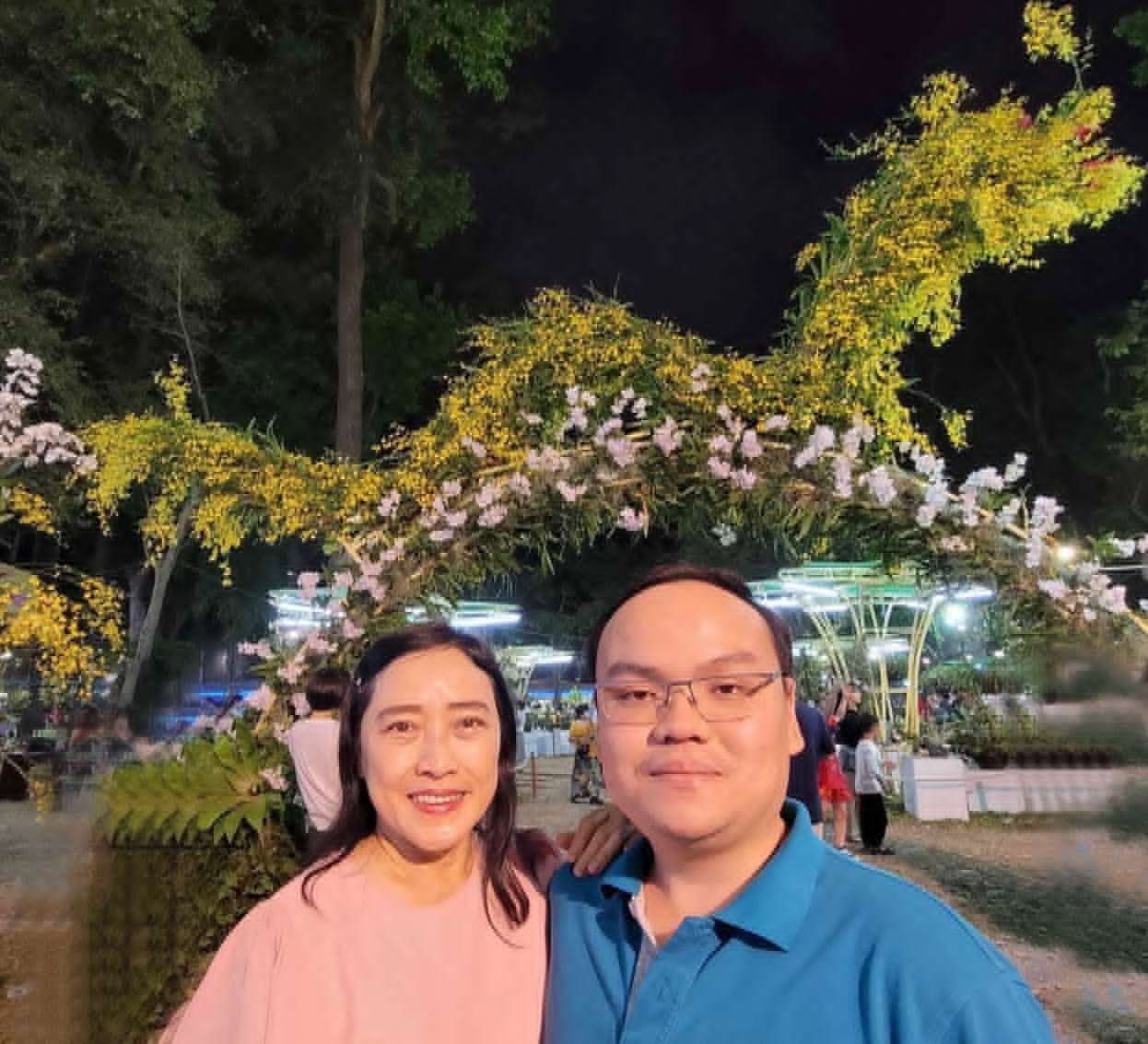 15-1781496486-nguoi-than-dau-don-ke-hanh-trinh-cu-ba-mat-gan-20-ty-dong-vi-nhung-nguoi-con-nuoi-ban-hang