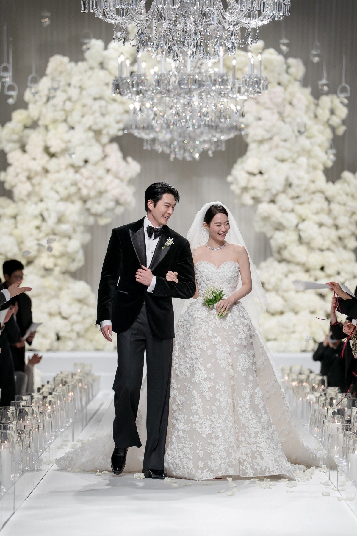 Tràn lan clip bóc trần tình trạng hôn nhân của Shin Min Ah - Kim Woo Bin sau 6 tháng đám cưới- Ảnh 6.