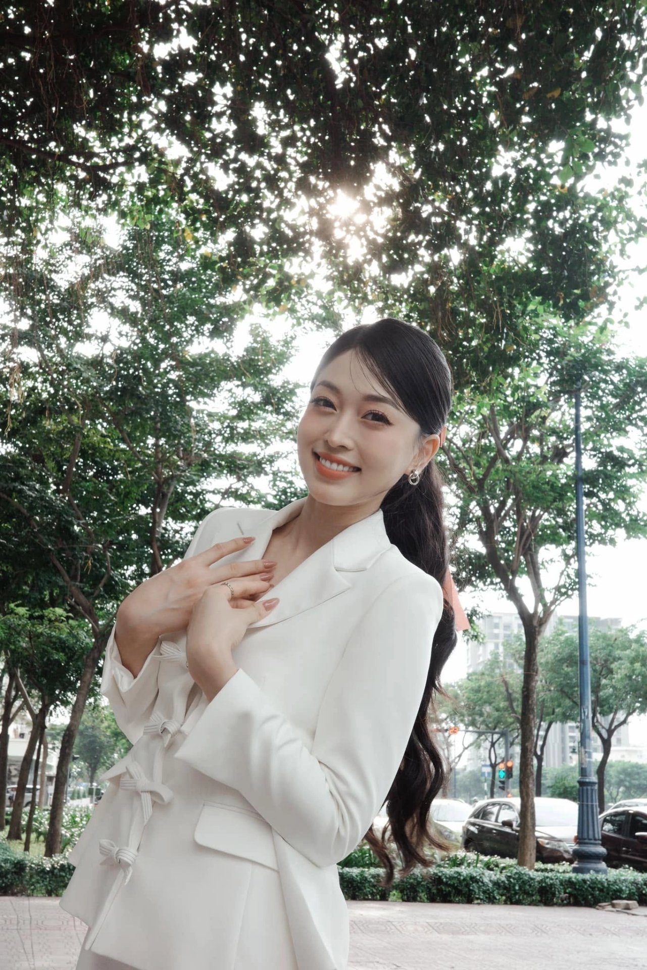 17-1781653024-a-hau-phuong-nga-phan-phao-tin-don-thai-do-bat-ngo-len-tieng-xin-loi-hoa-hau-tieu-vy