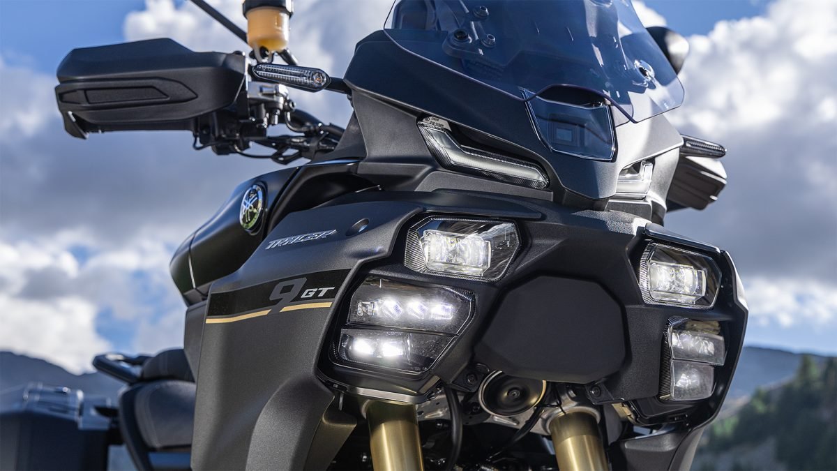 Yamaha Tracer 9 GT Thế Hệ Mới Chính Thức Ra Mắt Tại Việt Nam - Revzone Yamaha Motor