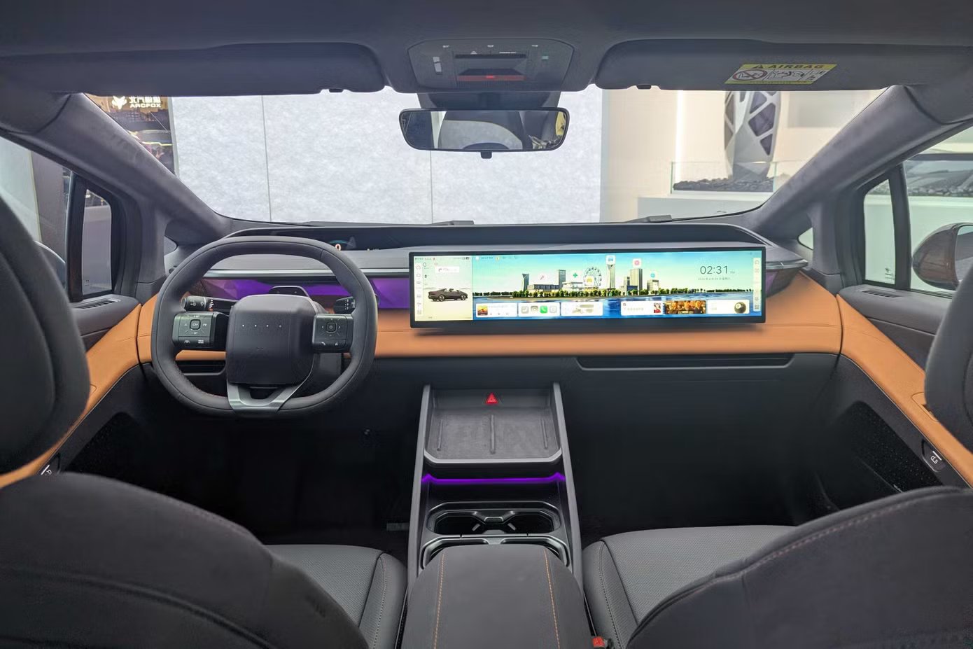 19-1781853239-hyundai-ioniq-v-lo-them-thong-so-pin-khong-lon-nhung-tam-van-hanh-gay-chu-y