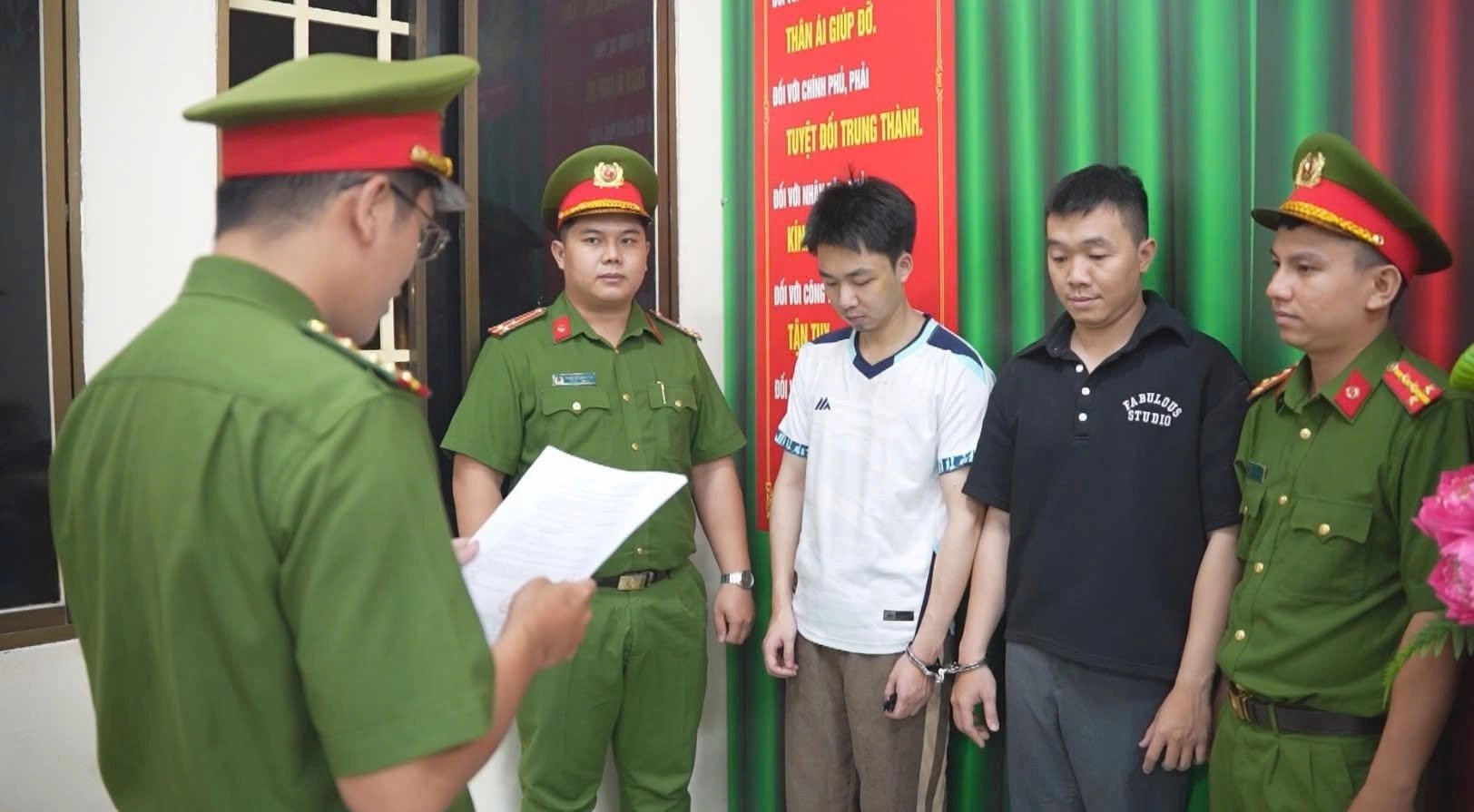 19-1781865652-lat-tay-chieu-tro-chiem-doat-612-ty-dong-tu-loi-khai-cua-cac-ong-trum-ky-nghi