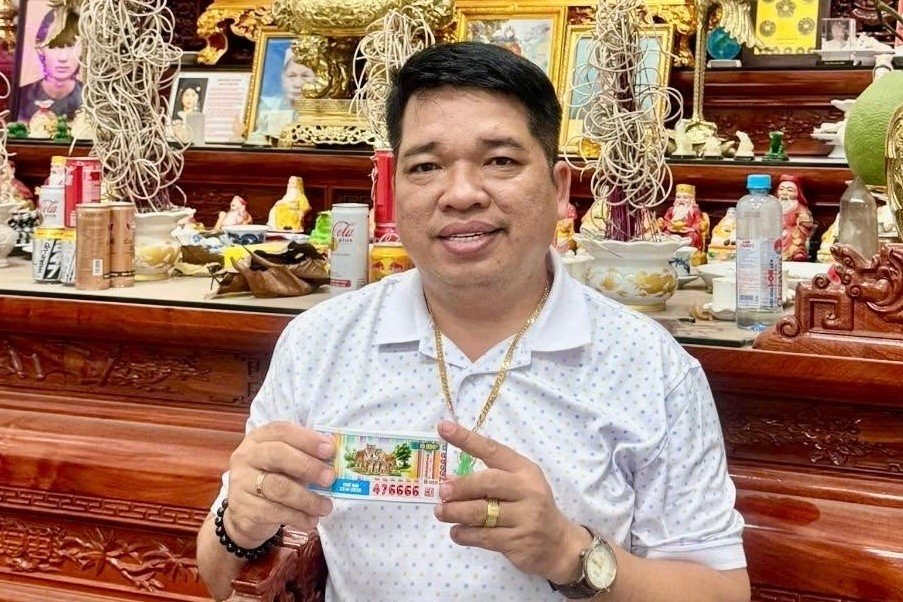 23-1782176242-trung-vietlott-hon-83-ty-dong-chua-lau-nguoi-dan-ong-tiep-tuc-thang-them-160-trieu-nho-day-so-tu-quy-6666