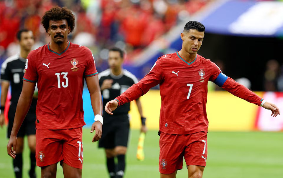 23-1782183763-nhan-dinh-bong-da-bo-dao-nha-vs-uzbekistan-cho-cr7-len-tieng
