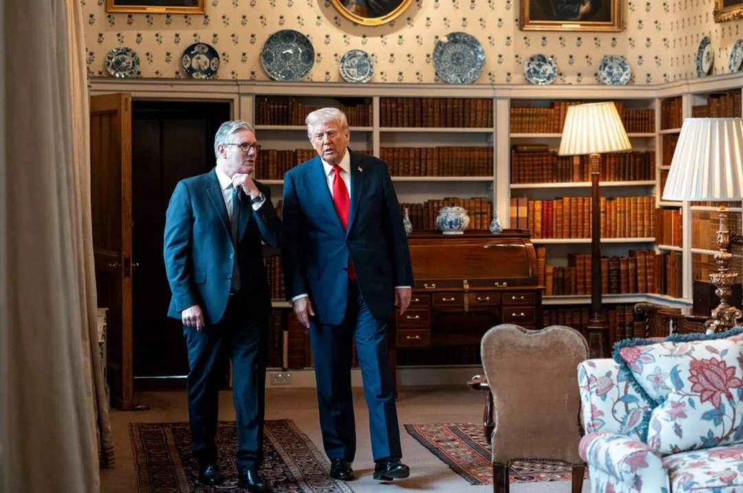 23-1782184327-tong-thong-donald-trump-chi-ra-nguyen-nhan-khien-thu-tuong-anh-keir-starmer-tu-chuc