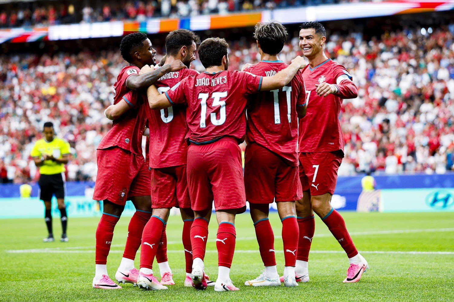 24-1782255534-ronaldo-hoi-sinh-lap-cu-dup-giup-bo-dao-nha-huy-diet-uzbekistan-tai-world-cup-2026