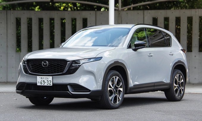 24-1782273298-mazda-cx-5-the-he-moi-dat-doanh-so-ky-luc-bung-no-luong-don-dat-hang