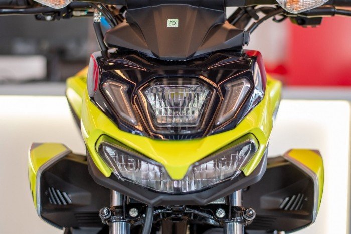 honda-cb125-hornet