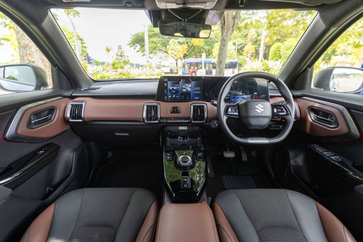 Suzuki eVitara press interior 8