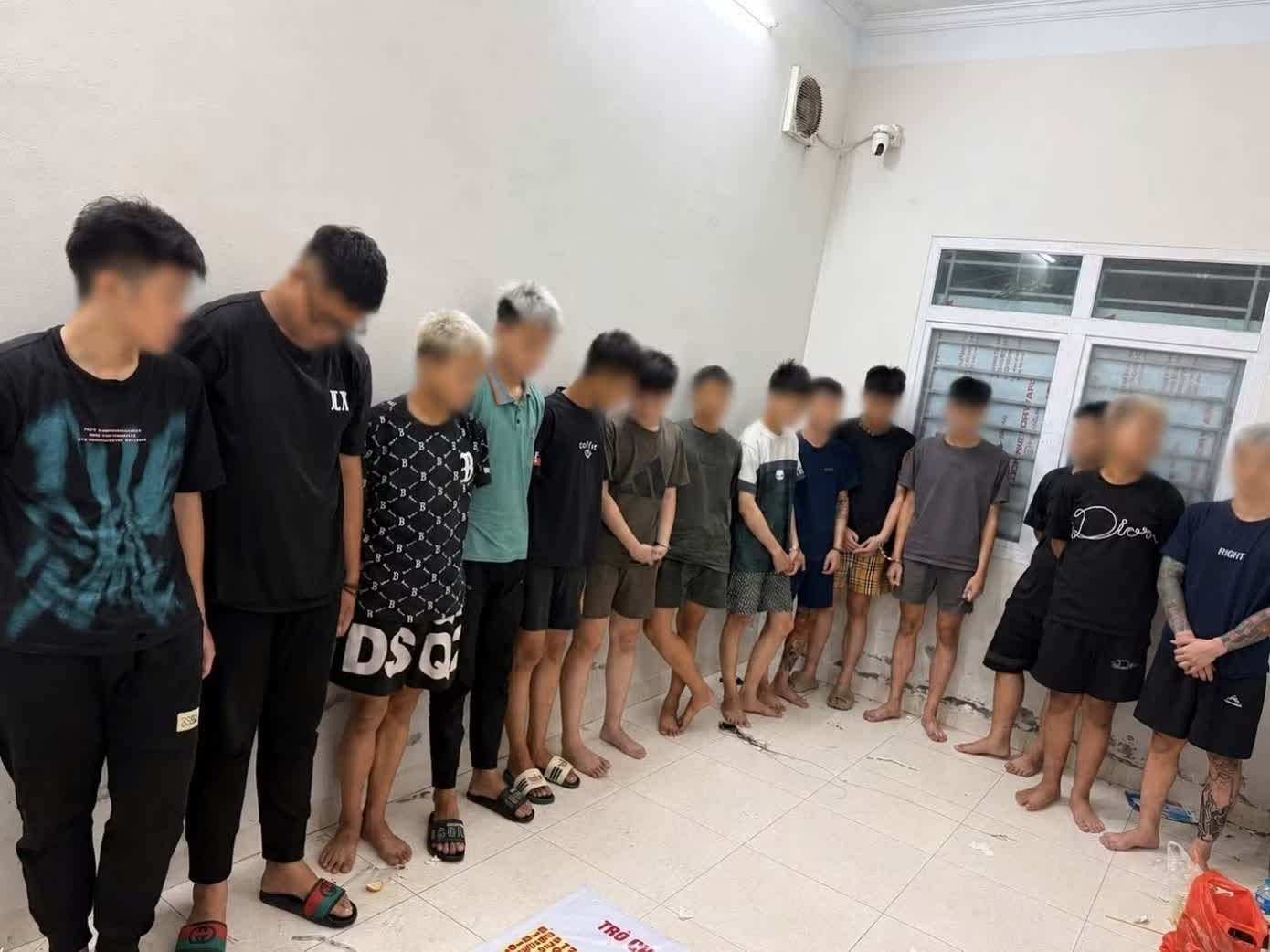 hon chien, gan ho Linh Dam anh 1