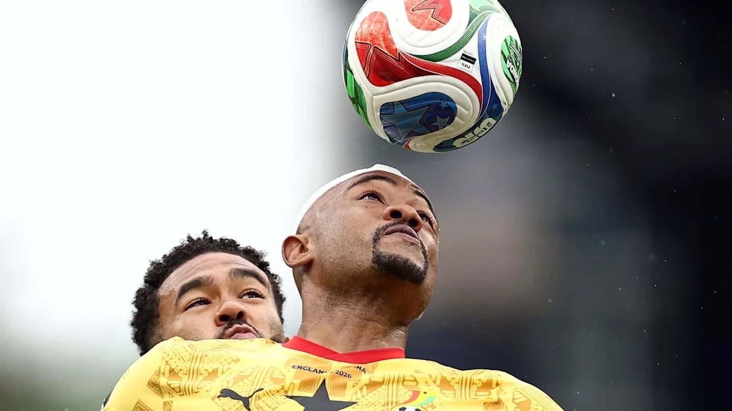 30-1782828603-qua-bong-world-cup-2026-cua-adidas-bi-kien-vi-nghi-sao-chep-thiet-ke