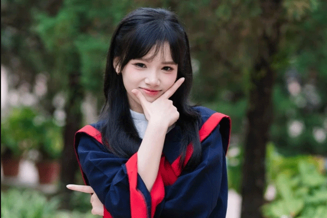 Nu-thu-khoa-toan-quoc-ky-thi-tot-nghiep-thpt-2