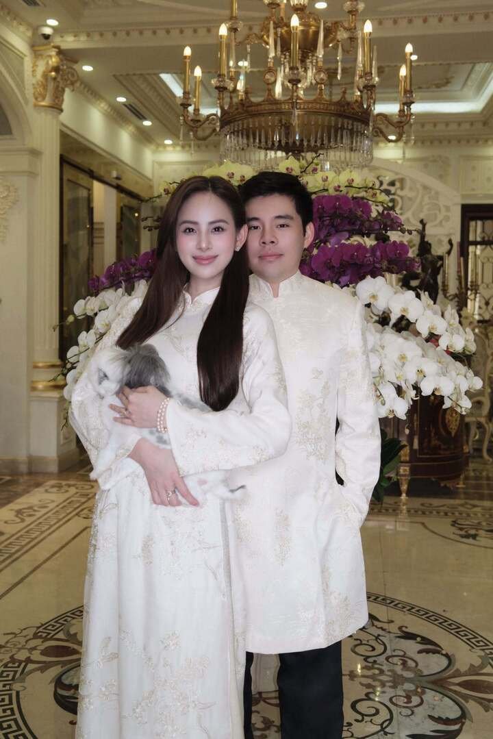 03-1783083433-huong-lien-kim-tae-hee-viet-nam-gay-sot-khi-vua-tot-nghiep-dai-hoc-vua-lam-dau-hao-mon