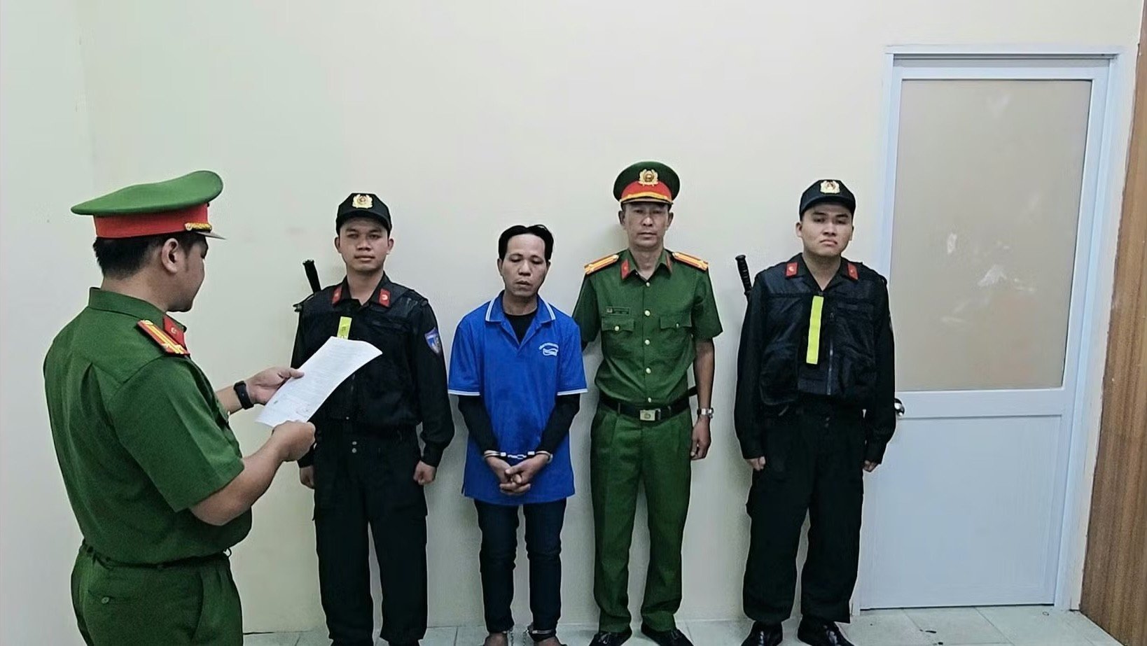 08-1783506647-pha-nhanh-ky-an-thi-the-nu-gioi-trong-bao-tai-troi-song-tai-tphcm-bat-giu-hung-thu-sau-3-gio-xac-dinh-danh-tinh