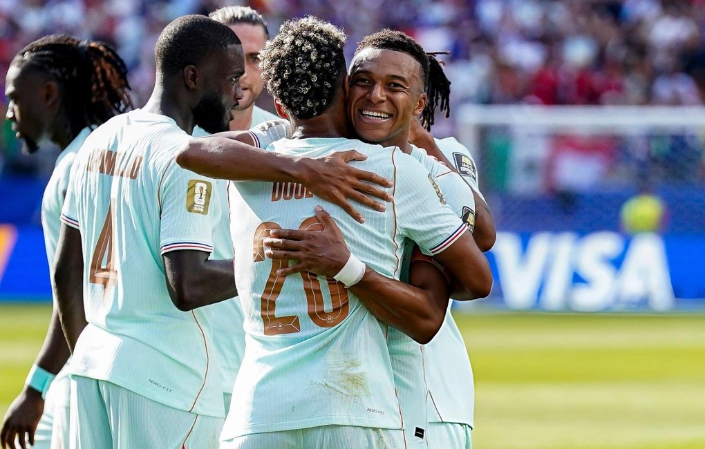 10-1783642549-mbappe-va-dembele-ruc-sang-phap-giai-ma-morocco-de-tien-buoc-vao-ban-ket