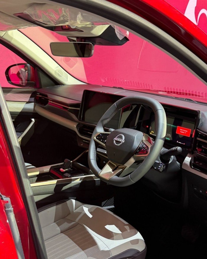 Nissan-Tekton-9
