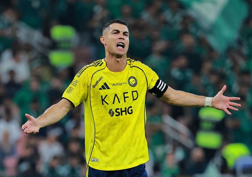 10-1783669428-ronaldo-va-al-nassr-nhan-an-phat-tu-afc-sau-hang-loat-vi-pham-tai-champions-league-two