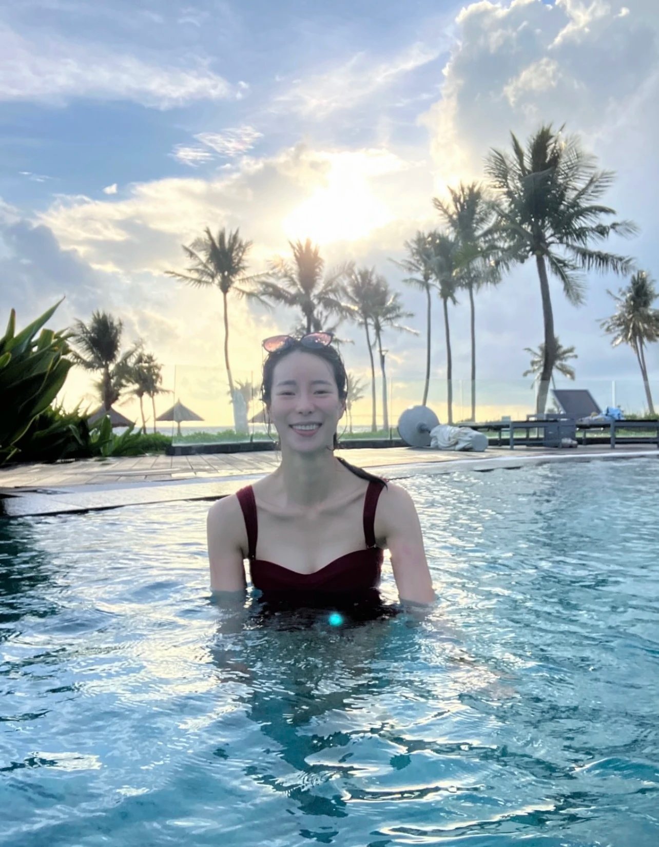 13-1783909820-ac-nu-lim-ji-yeon-khoe-nhan-sac-cuon-hut-tai-phu-quoc