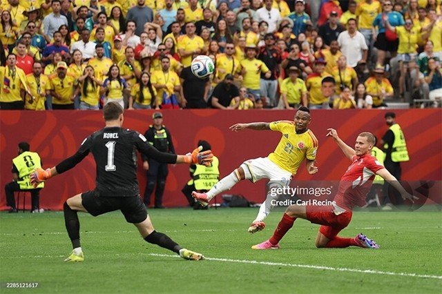 Sao-Colombia-bi-doa-giet-sau-World-Cup-2026-tai-hien-ky-uc-dau-thuong-1994-jamintoncampaz1-1783855566-422-width740height493