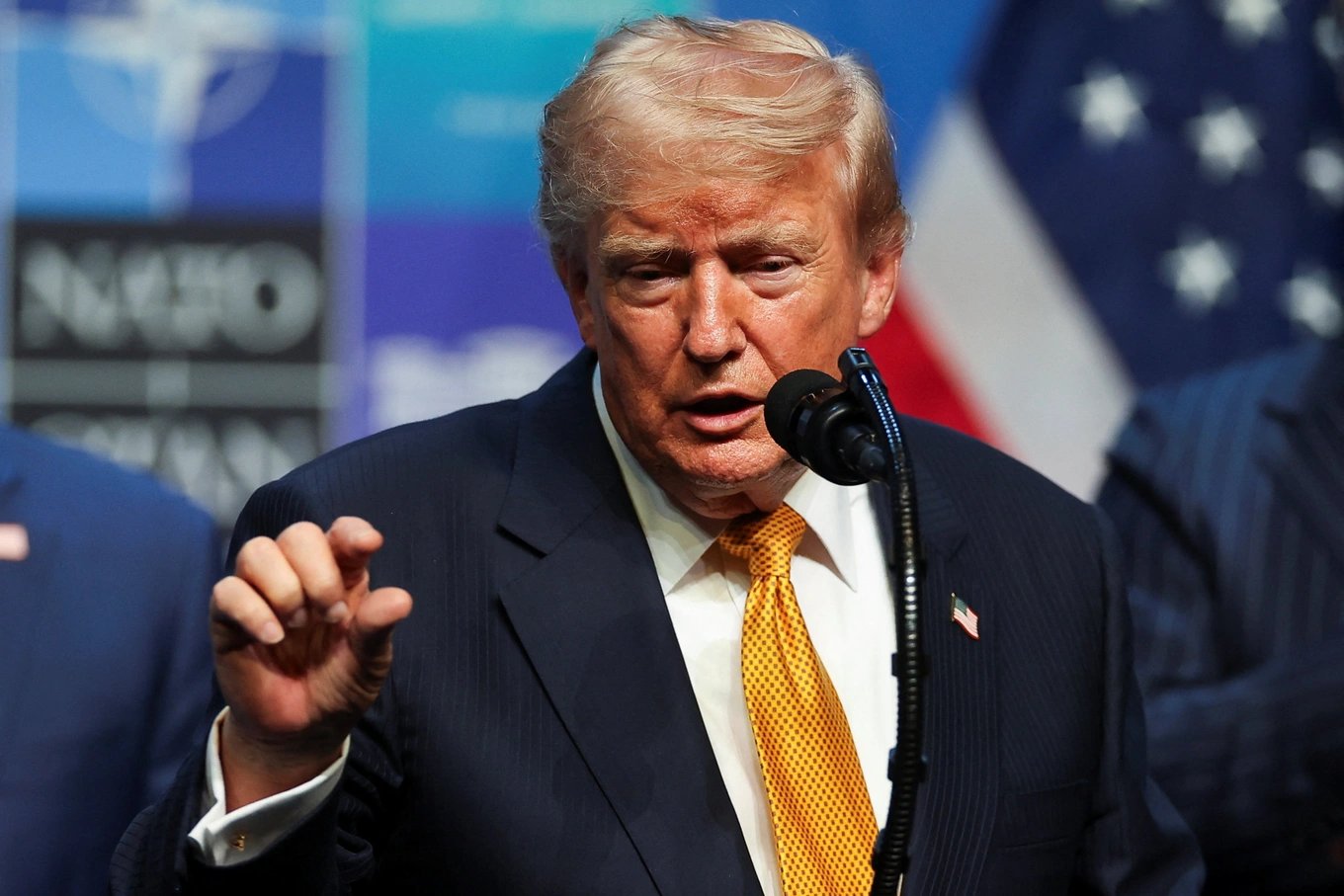 13-1783953533-ong-trump-tuyen-bo-my-se-tiep-quan-eo-bien-hormuz-va-yeu-cau-duoc-tra-phi-bao-ve