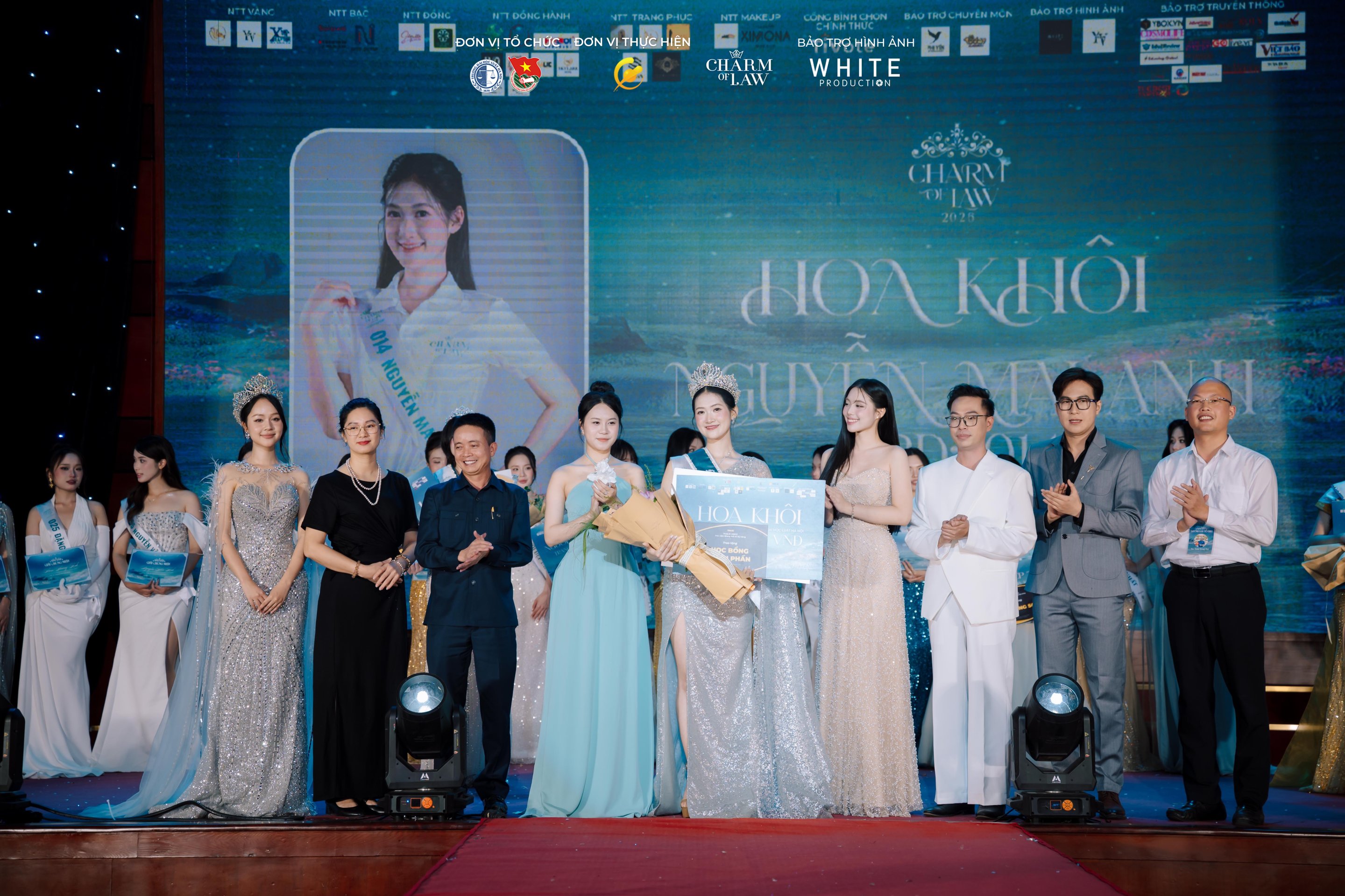 15-1784112277-charm-of-law-2026-hanh-trinh-toa-sang-cua-nhung-nu-sinh-tai-sac-ven-toan
