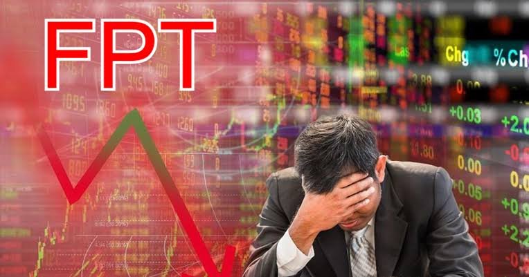 FPT mất trụ đỡ ngoại, khoảng trống dòng tiền lộ rõ
