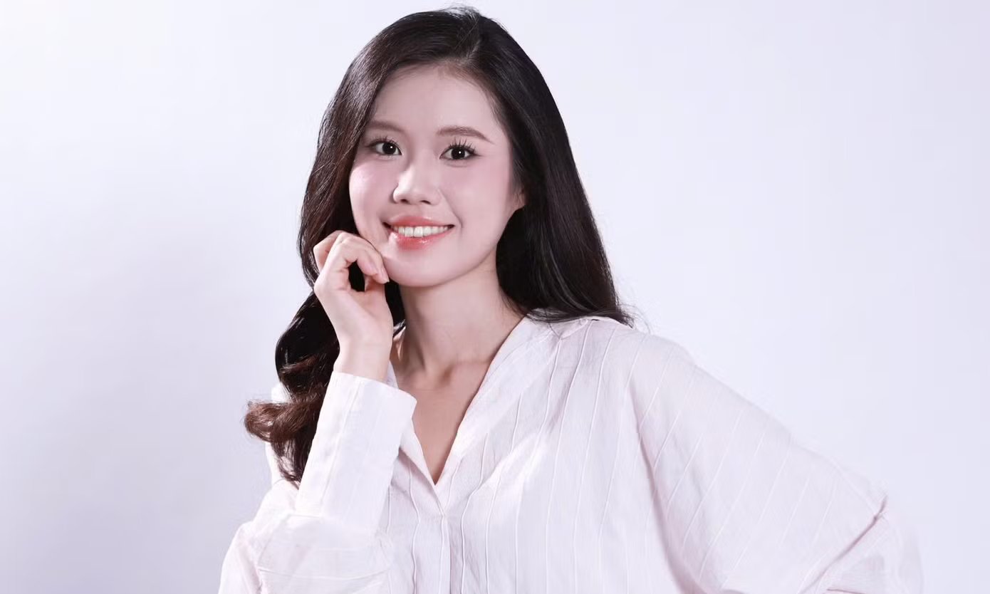 16-1784175052-bo-tu-my-nhan-thanh-hoa-do-bo-hoa-hau-viet-nam-2026-noi-got-dan-chi-do-thi-ha-de-toa-sang