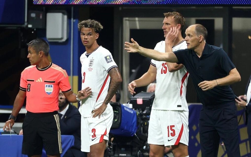 17-1784289736-hlv-tuchel-do-loi-cho-cau-thu-anh-sau-cu-soc-ban-ket-world-cup-2026-vi-sao-tuyen-anh-danh-mat-the-tran