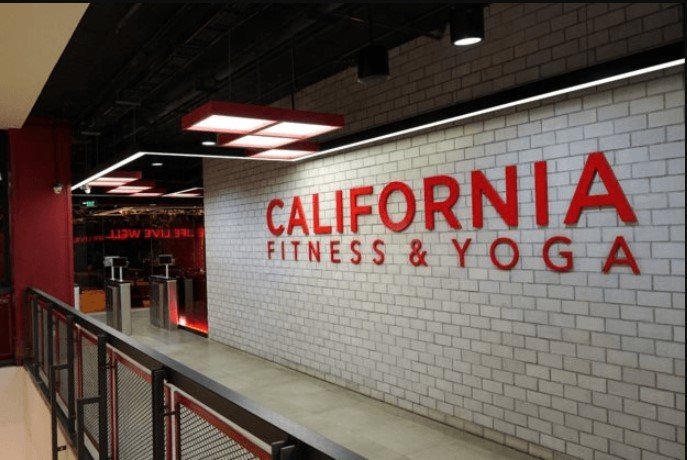 california-dong-cua-phong-tap-1