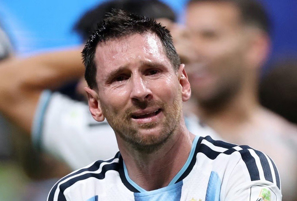 19-1784447543-so-thich-an-pizza-tung-suyt-huy-hoai-su-nghiep-cua-messi