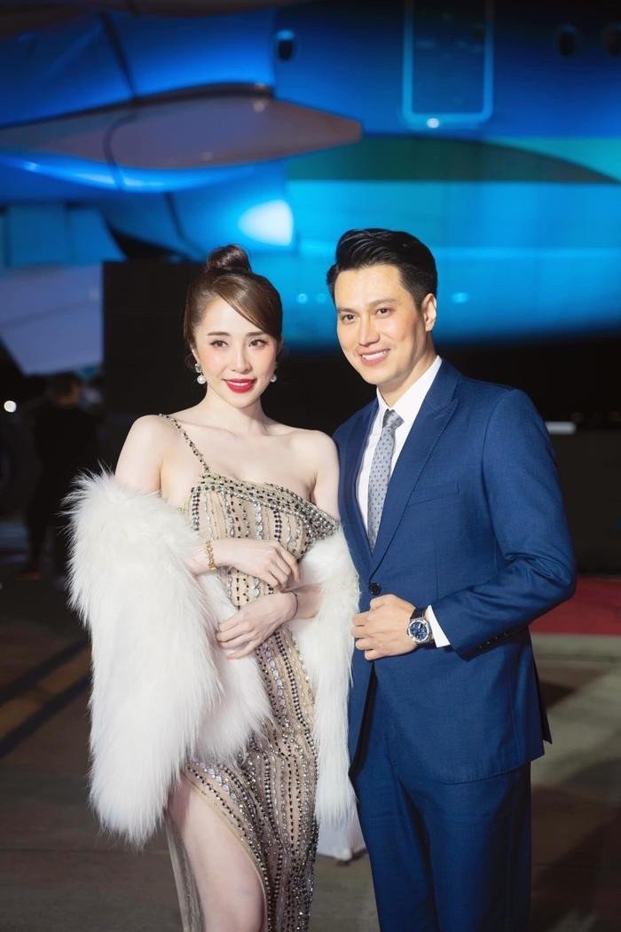 20-1784522622-viet-anh-quynh-nga-he-lo-to-am-mua-chung-sau-khi-cong-khai-chuyen-tinh-cam