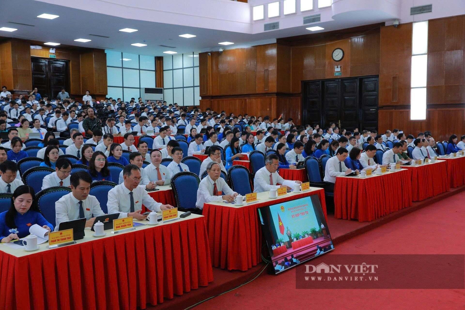 21-1784602156-thanh-hoa-ap-dung-muc-phu-cap-moi-cho-can-bo-thon-to-dan-pho-muc-huong-nao-cao-nhat