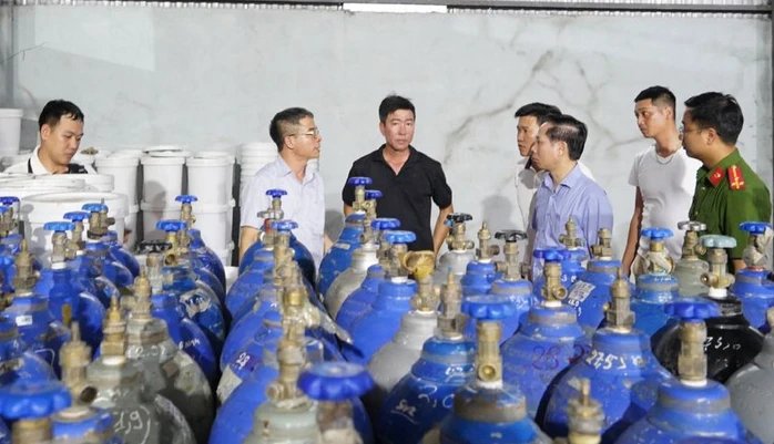 21-1784639465-thanh-hoa-lan-dau-tien-xu-ly-hinh-su-vu-an-san-xuat-buon-ban-khi-cuoi-lien-tinh-tuyen-an-44-bi-cao