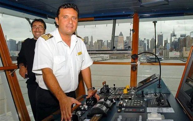 22-1784686809-chuoi-quyet-dinh-sai-lam-tren-buong-lai-dan-toi-tham-kich-titanic-cua-italy