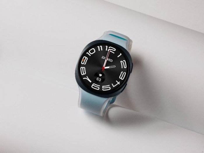 23-1784790348-tren-tay-galaxy-watch9-va-galaxy-watch-ultra2-thiet-ke-bat-mat-ho-tro-da-dang