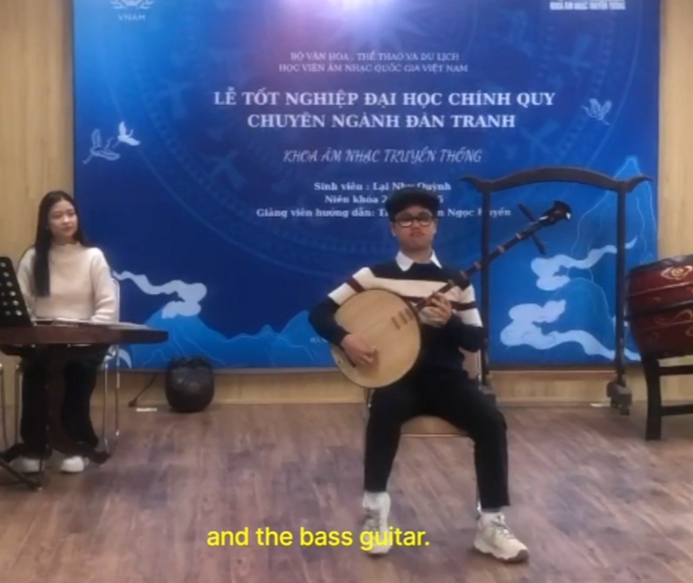 24-1784860415-giua-on-ao-cuoc-song-cham-vao-the-gioi-cua-tre-kiem-thi-qua-thuoc-phim-cua-hoc-sinh-unis-ha-noi