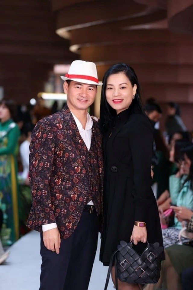 26-1785028105-tranh-cai-vo-cuc-truong-xuan-bac-duoc-khen-dep-nhu-trieu-vy-chinh-chu-co-dong-thai-gay-chu-y