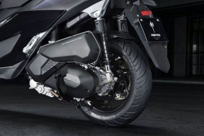 27-1785154610-vua-xe-ga-125cc-moi-chinh-thuc-ra-mat-gia-75-trieu-dong-thiet-ke-dep-hon-honda-air-blade-va-vario