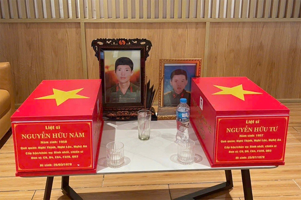 28-1785197909-sau-49-nam-hai-anh-em-liet-si-tro-ve-que-huong-trong-vong-tay-nguoi-than