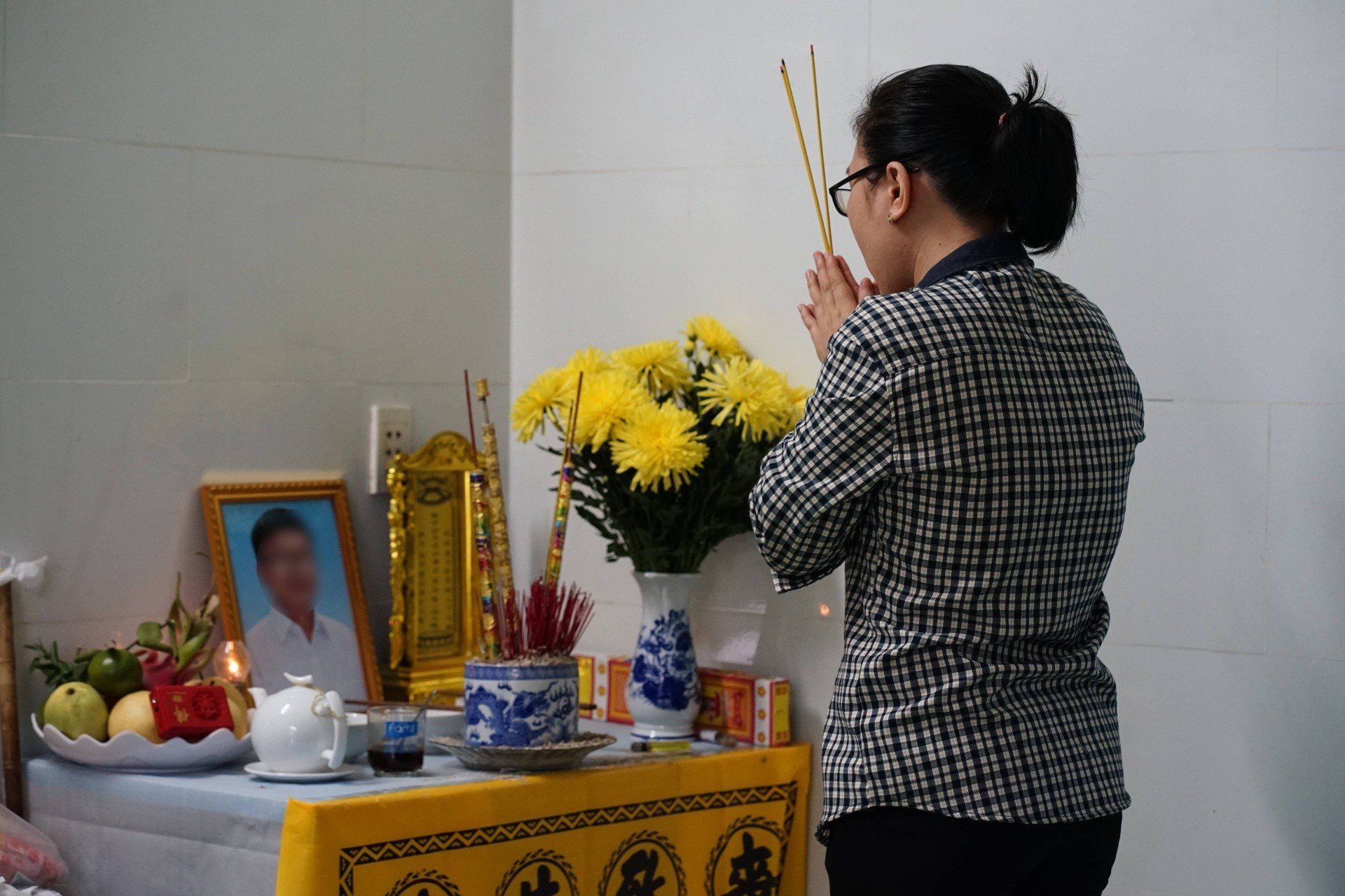 28-1785206677-xot-xa-loi-chia-se-cua-nguoi-vo-tho-sua-xe-vua-qua-doi-xon-xao-mxh-ca-doi-anh-chi-so-vo-con-kho