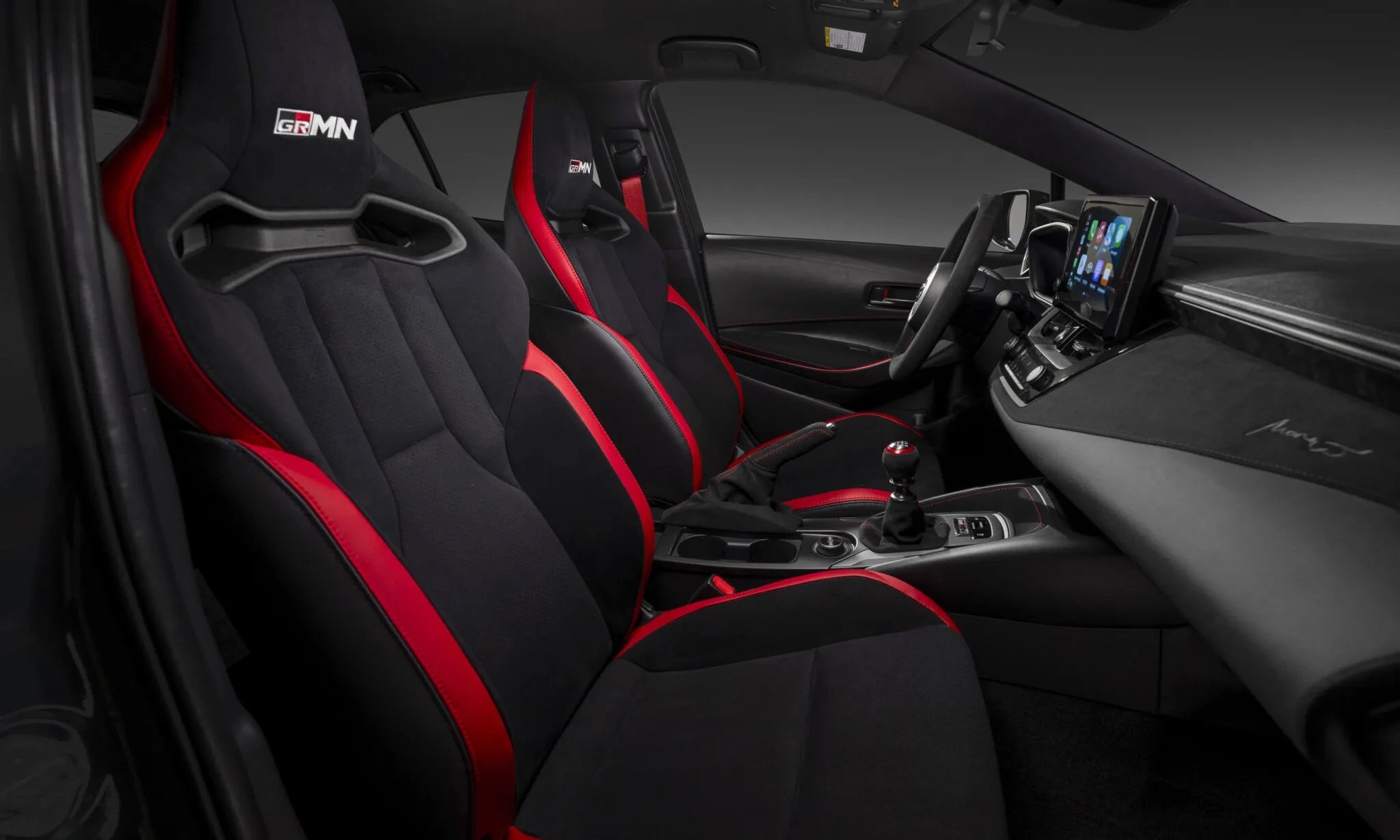 30-1785396519-toyota-gay-chu-y-voi-grmn-corolla-ban-gioi-han