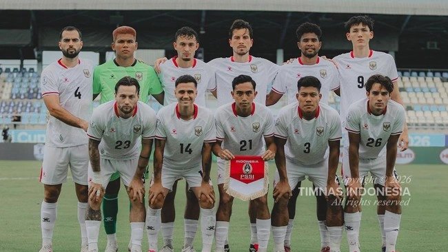 31-1785501728-indonesia-thang-timor-leste-vuon-len-dan-dau-bang-a-gia-tang-ap-luc-cho-tuyen-viet-nam