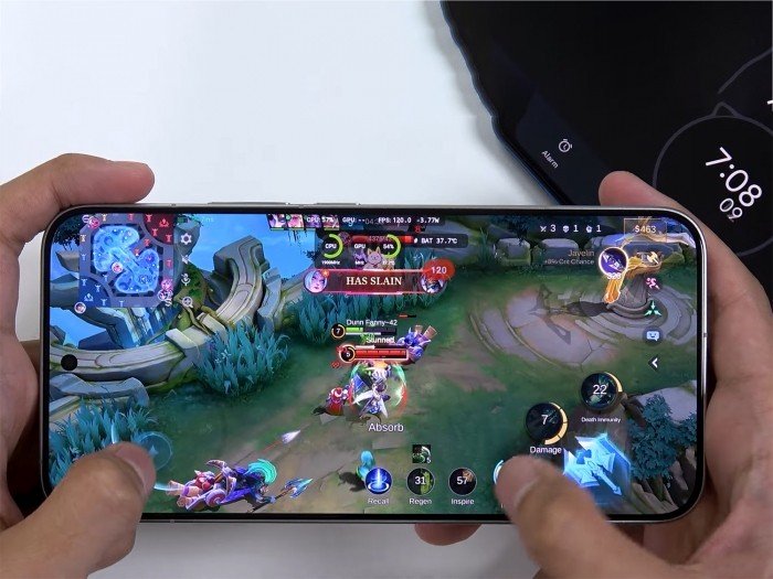 01-1785548277-top-dien-thoai-choi-game-tot-nhat-2026-iphone-va-samsung-dan-dau-nhieu-mau-gia-re-gop-mat
